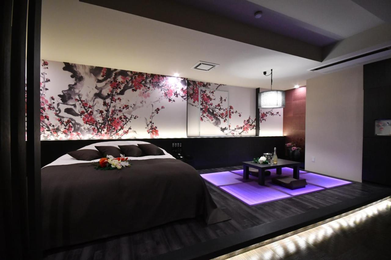 Love hotel Ageha Cinq Boutique (adults Only) 2*